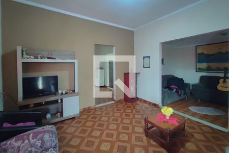 Sala de Estar de casa à venda com 3 quartos, 270m² em Vila Maria Eugênia, Campinas