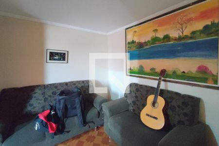 Sala de TV de casa à venda com 3 quartos, 270m² em Vila Maria Eugênia, Campinas