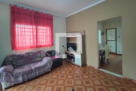 Sala de Estar de casa à venda com 3 quartos, 270m² em Vila Maria Eugênia, Campinas