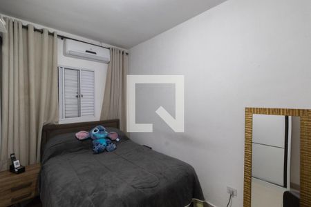 Quarto 1 de apartamento à venda com 2 quartos, 45m² em Vila Nhocuné, São Paulo
