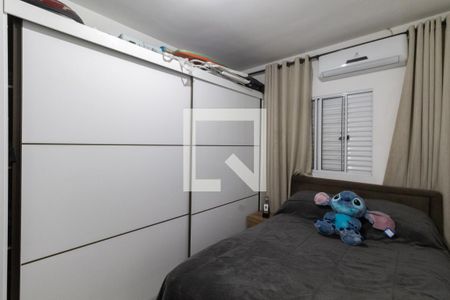 Quarto 1 de apartamento à venda com 2 quartos, 45m² em Vila Nhocuné, São Paulo