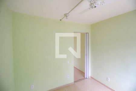 Quarto 1 de casa para alugar com 2 quartos, 45m² em Jacutinga, Mesquita