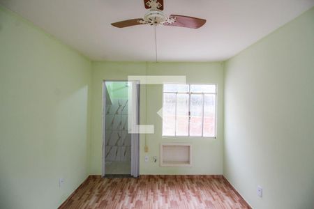 Suíte de casa para alugar com 2 quartos, 45m² em Jacutinga, Mesquita