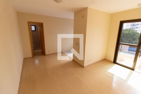 Sala de apartamento à venda com 1 quarto, 56m² em Nova Campinas, Campinas