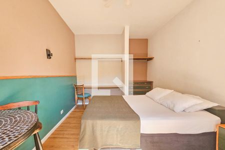 Quarto de kitnet/studio para alugar com 1 quarto, 45m² em Jardim Guaiuba, Guarujá