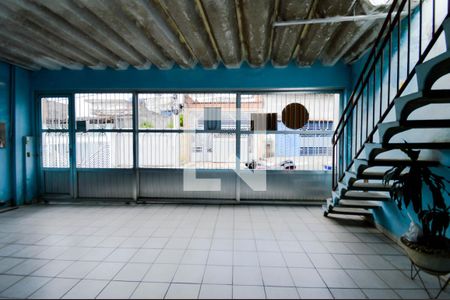 Vista da Sala de casa à venda com 2 quartos, 216m² em Jardim Santa Emilia, Guarulhos