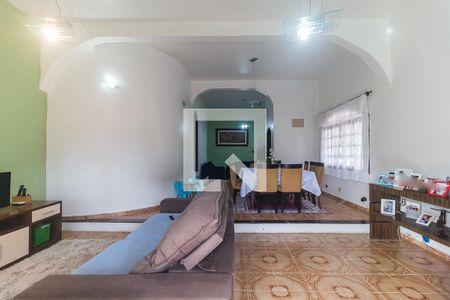 Sala/Sala de Jantar de casa para alugar com 3 quartos, 500m² em Botujuru, Mogi das Cruzes