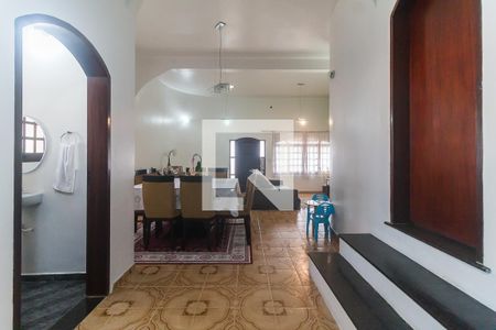 Sala/Sala de Jantar de casa para alugar com 3 quartos, 500m² em Botujuru, Mogi das Cruzes