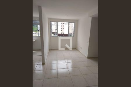 Sala de apartamento à venda com 2 quartos, 50m² em Camorim, Rio de Janeiro