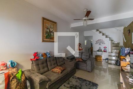 Sala de casa à venda com 2 quartos, 142m² em Jardim Danfer, São Paulo