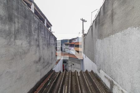 Vista Quarto 1 de casa à venda com 2 quartos, 142m² em Jardim Danfer, São Paulo