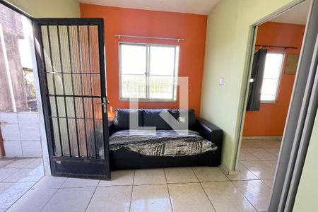 Sala de casa para alugar com 2 quartos, 75m² em Vila São Luis, Duque de Caxias