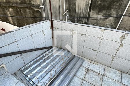 Varanda de casa para alugar com 2 quartos, 75m² em Vila São Luis, Duque de Caxias