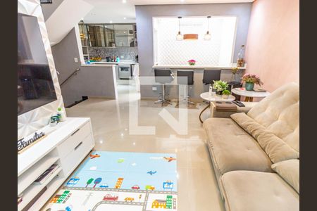 Sala de casa de condomínio à venda com 3 quartos, 192m² em Vila Invernada, São Paulo