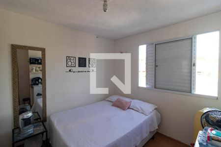 Quarto 01 de apartamento à venda com 2 quartos, 40m² em Jardim Esmeraldina, Campinas