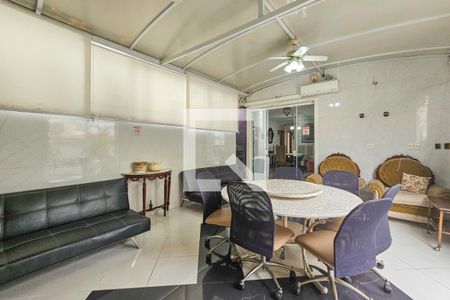 Sala de apartamento para alugar com 3 quartos, 230m² em Jardim Santa Genoveva, Guarujá