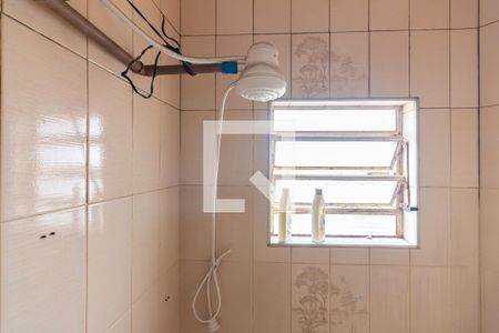 Banheiro de casa para alugar com 1 quarto, 70m² em Quitaúna, Osasco