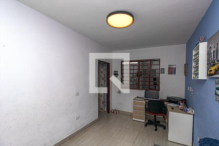 Escritório de casa à venda com 2 quartos, 360m² em Vila Liviero, São Paulo