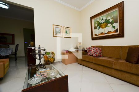 Sala de casa à venda com 3 quartos, 550m² em Colégio Batista, Belo Horizonte