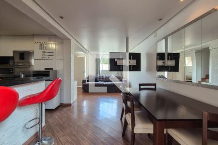 Sala de casa de condomínio à venda com 3 quartos, 111m² em Taboão, São Bernardo do Campo