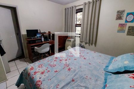 Suíte de casa à venda com 3 quartos, 179m² em Jardim Colombo, São Paulo
