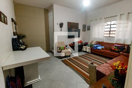 Sala de casa à venda com 3 quartos, 179m² em Jardim Colombo, São Paulo