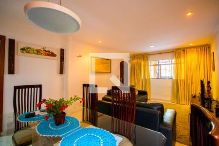 Sala de casa à venda com 2 quartos, 90m² em Jardim Stetel, Santo André