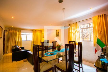 Sala de casa à venda com 2 quartos, 90m² em Jardim Stetel, Santo André