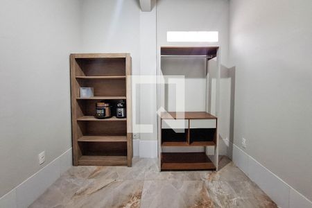 Quarto 1 de apartamento para alugar com 2 quartos, 65m² em Badu, Niterói