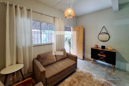 Sala de apartamento para alugar com 2 quartos, 65m² em Badu, Niterói