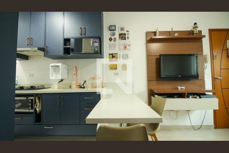 Cozinha de apartamento à venda com 2 quartos, 38m² em Vila Celeste, São Paulo
