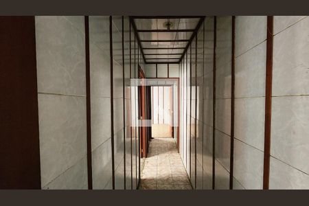 Corredor de casa à venda com 3 quartos, 108m² em Parque Centenário, Jundiaí