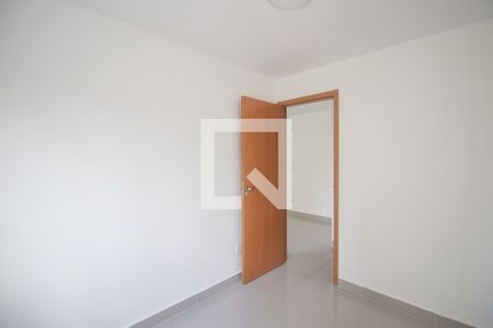 Quarto de apartamento para alugar com 2 quartos, 50m² em Colubandê, São Gonçalo