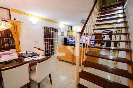 Sala de casa à venda com 3 quartos, 200m² em Maracanã, Rio de Janeiro