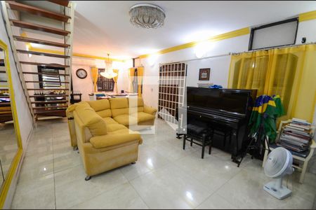 Sala de casa à venda com 3 quartos, 200m² em Maracanã, Rio de Janeiro