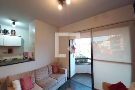 Sala de apartamento para alugar com 1 quarto, 60m² em Nova Campinas, Campinas