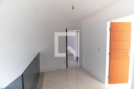 Hall de casa à venda com 4 quartos, 185m² em Piratininga, Niterói