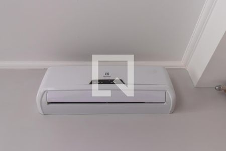 Sala de casa de condomínio para alugar com 3 quartos, 113m² em Paisagem Renoir, Cotia