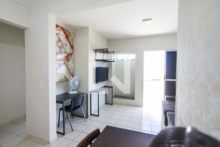 Sala de apartamento para alugar com 2 quartos, 65m² em Umuarama, Uberlândia