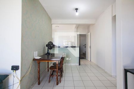 Sala de apartamento para alugar com 2 quartos, 65m² em Umuarama, Uberlândia