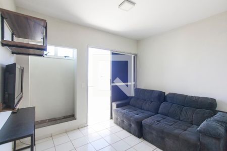 Sala de apartamento para alugar com 2 quartos, 65m² em Umuarama, Uberlândia