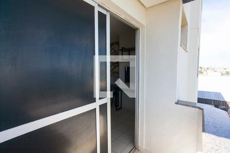 varanda de apartamento para alugar com 2 quartos, 65m² em Umuarama, Uberlândia