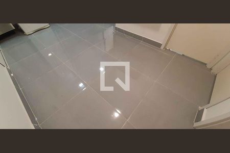 Sala de apartamento à venda com 2 quartos, 36m² em Metalúrgicos, Osasco