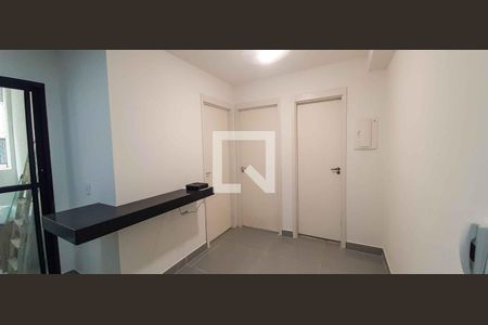 Sala de apartamento à venda com 2 quartos, 36m² em Metalúrgicos, Osasco