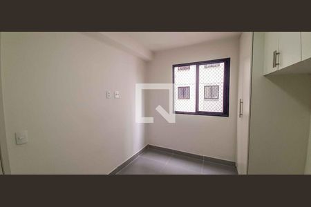 Quarto 1 de apartamento à venda com 2 quartos, 36m² em Metalúrgicos, Osasco
