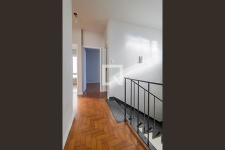 Corredor de casa para alugar com 6 quartos, 224m² em Menino Deus, Porto Alegre