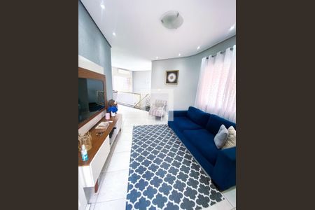 Casa à venda com 3 quartos, 224m² em Mooca, São Paulo