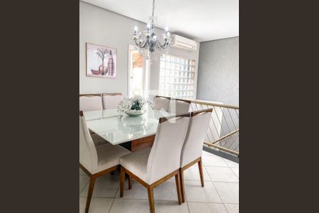 Casa à venda com 3 quartos, 224m² em Mooca, São Paulo