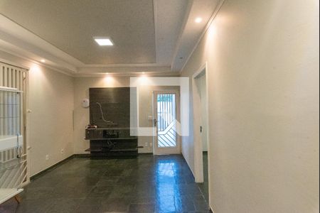 Sala de casa para alugar com 4 quartos, 250m² em Parque Nova Campinas, Campinas