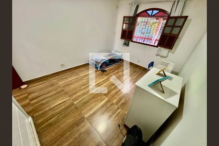 Quarto 2 de casa para alugar com 3 quartos, 240m² em São João Batista, Belo Horizonte